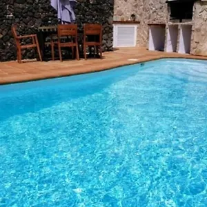 Lanzate! Guest house Tinajo