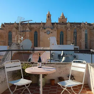 Fragile Hotel Ciutadella (Menorca)