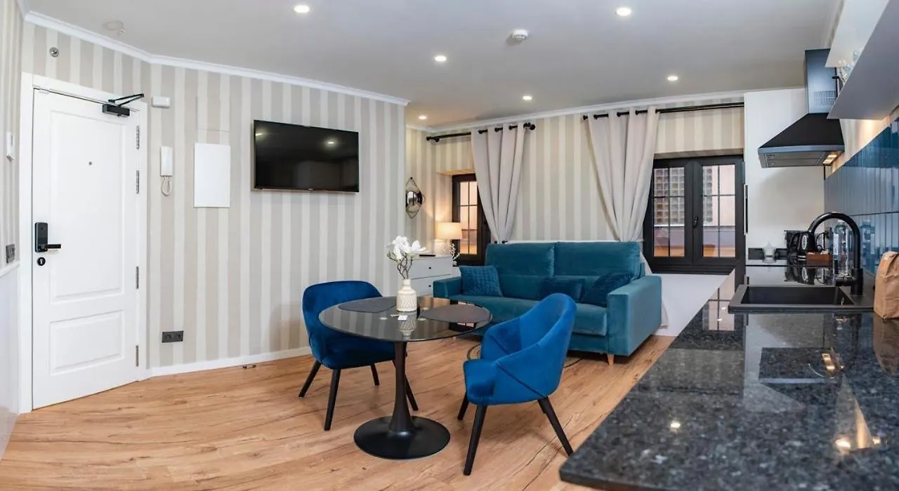 Breeze Aparthotel Lloret de Mar 0*,